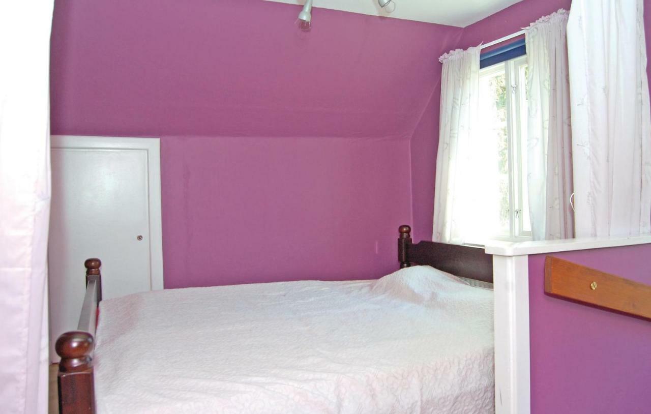 3 Bedroom Amazing Home In Lnsboda Falsehult 외부 사진
