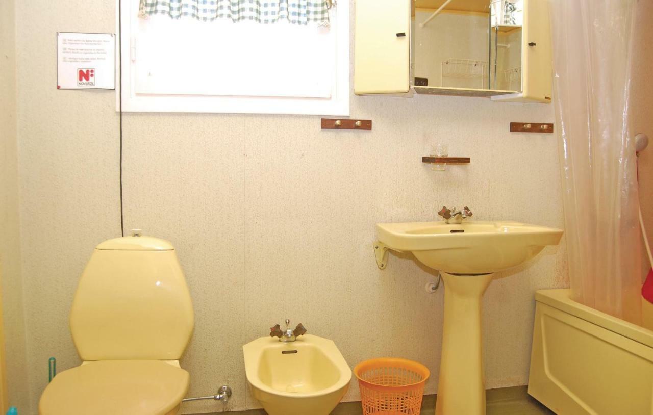 3 Bedroom Amazing Home In Lnsboda Falsehult 외부 사진